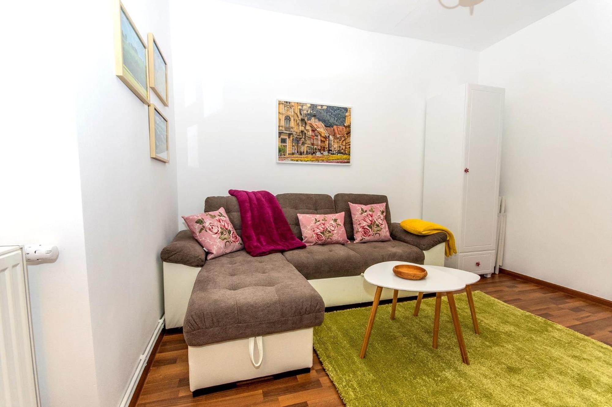 John Residence Apartment Brasov With Parking Option Exterior foto